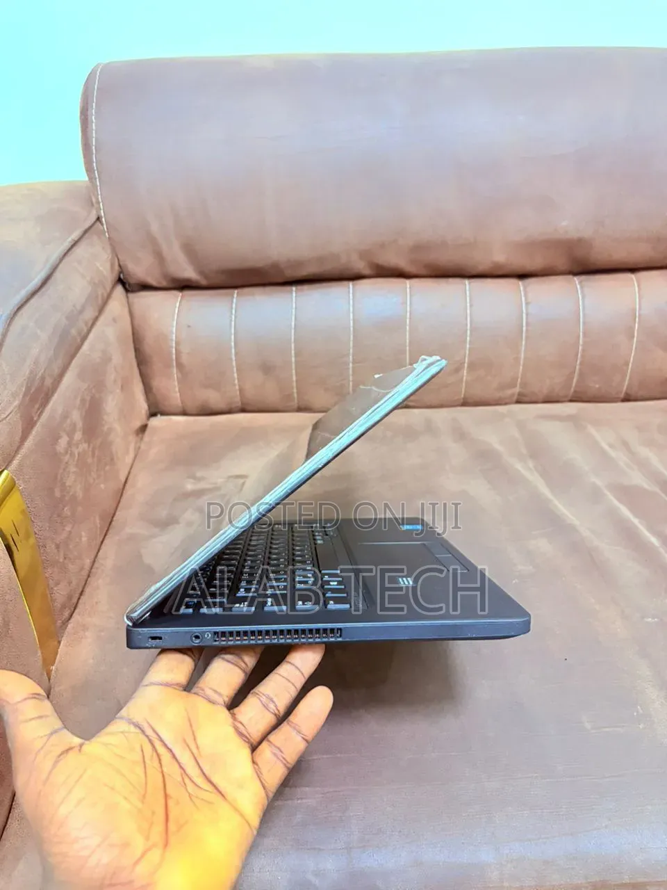 Laptop Dell Latitude 5450 8GB Intel Core i7 SSD 256GB