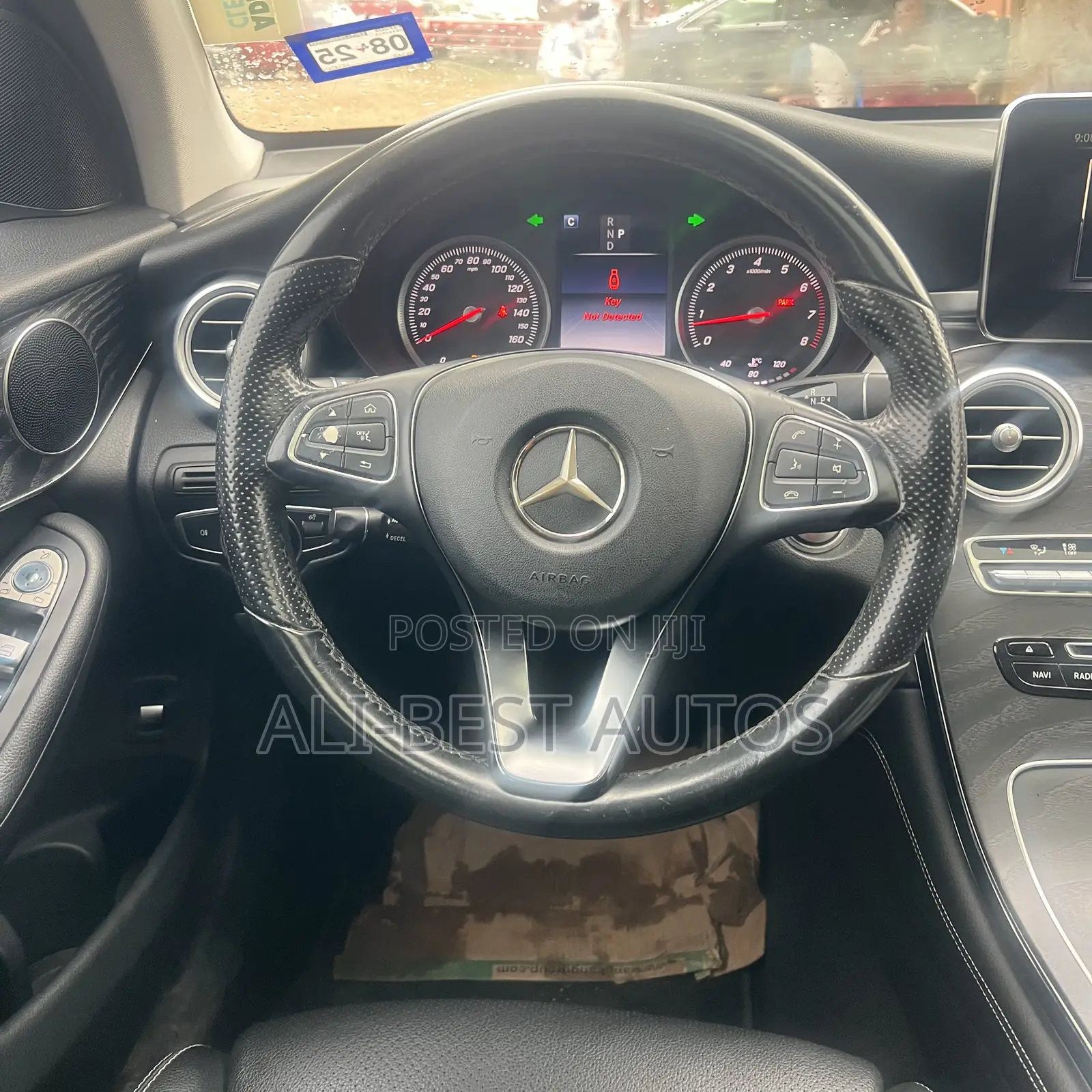 Mercedes-Benz GLC-Class 2017 White
