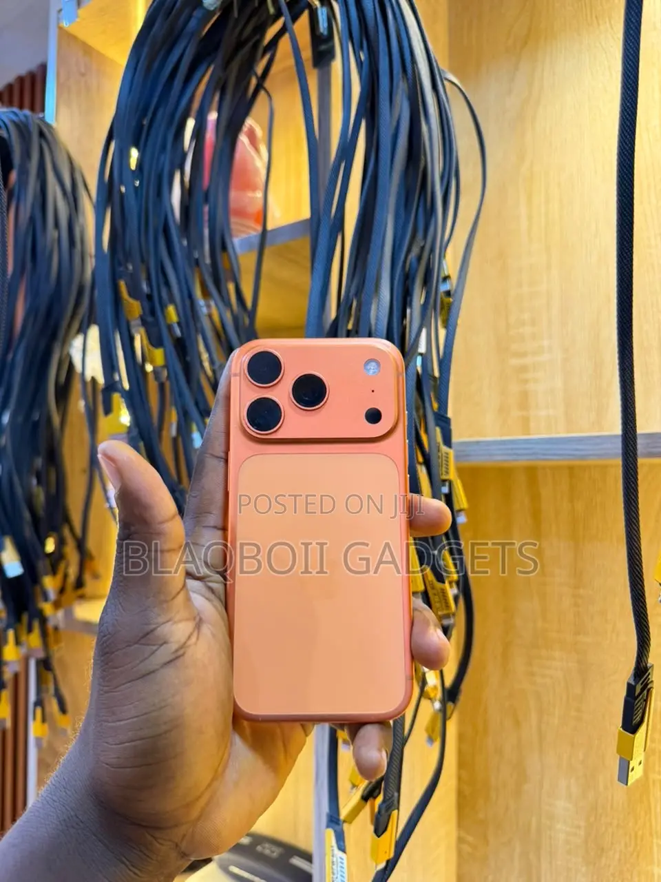 New Apple iPhone 17 Pro 256 GB Orange