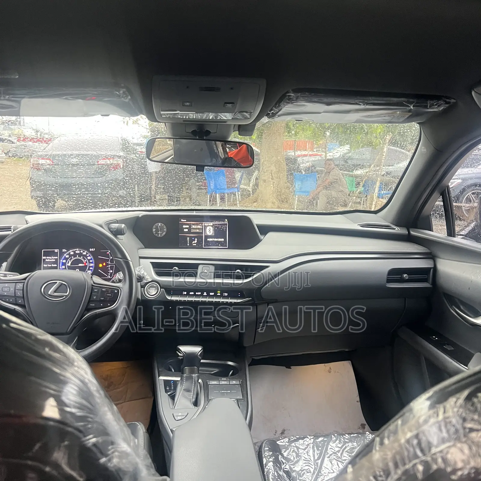 Lexus UX 200 2020 Silver