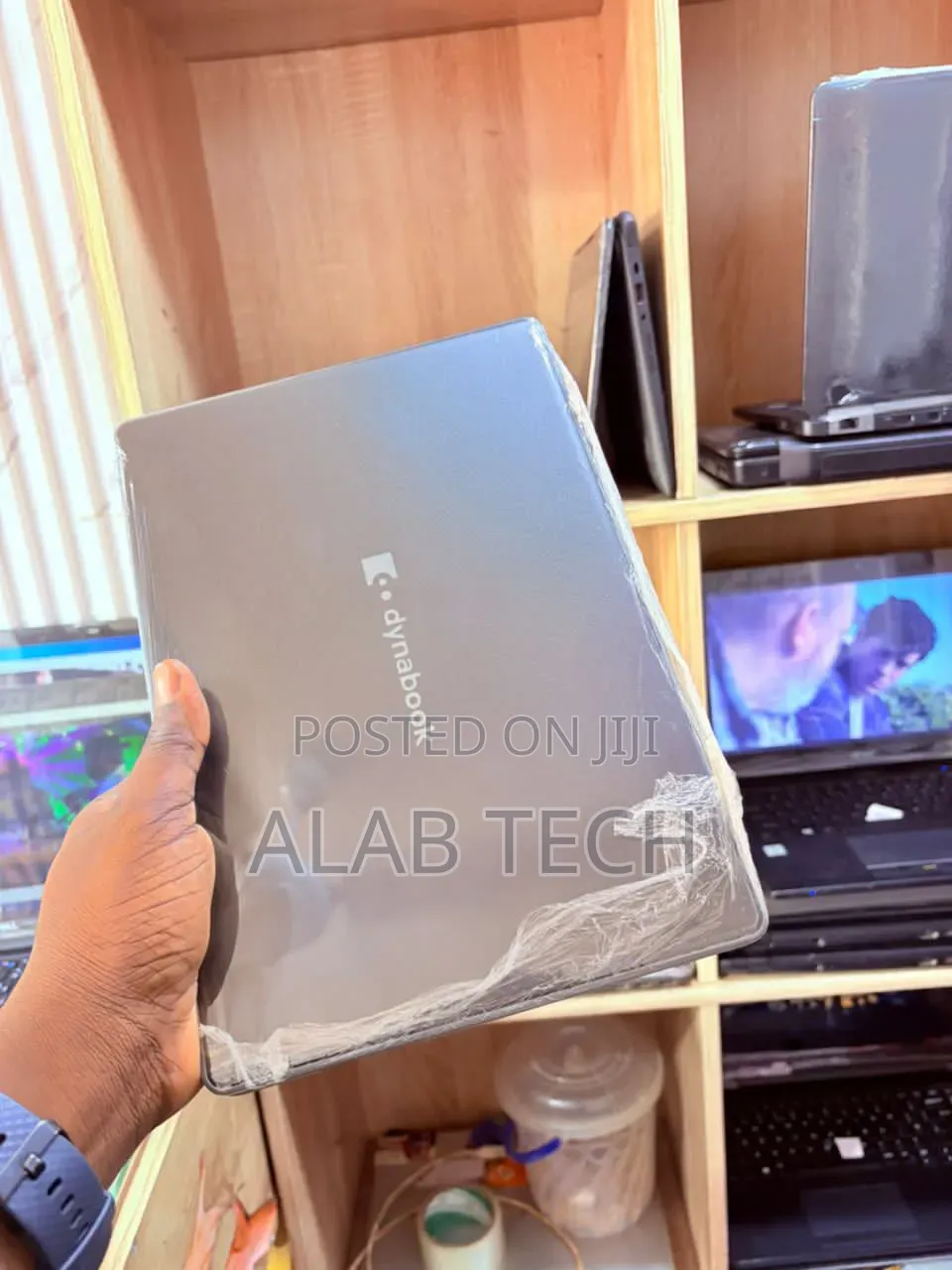 Laptop Toshiba Dynabook t552 4GB Intel SSD 128GB