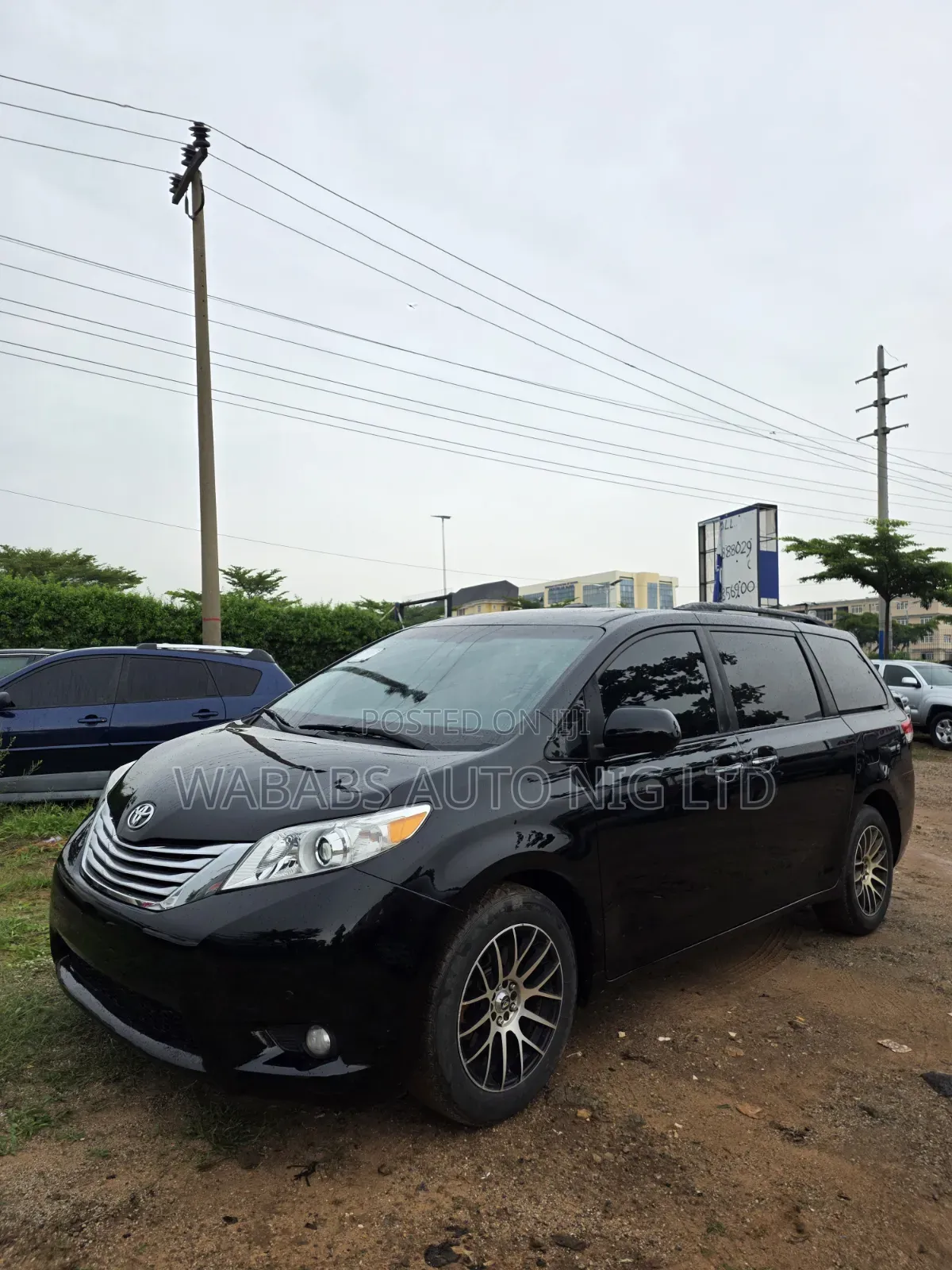 Toyota Sienna 2012 Black