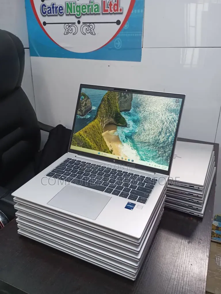 Laptop HP EliteBook 840 G9 16GB Intel Core i5 SSD 512GB
