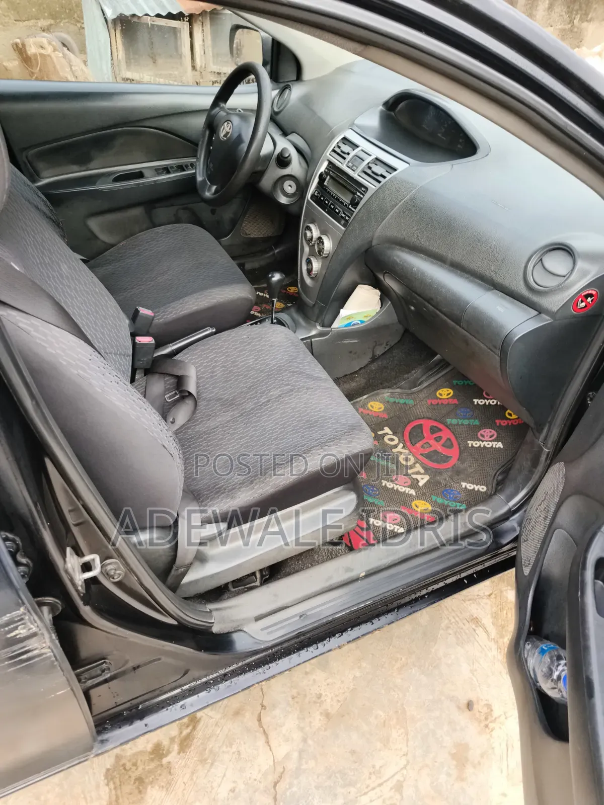 Toyota Yaris 2009 Black