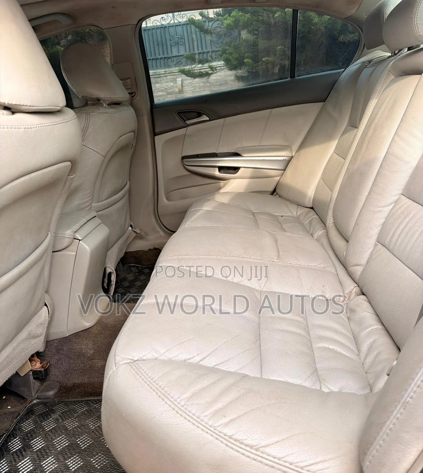 Honda Accord 2010 Silver