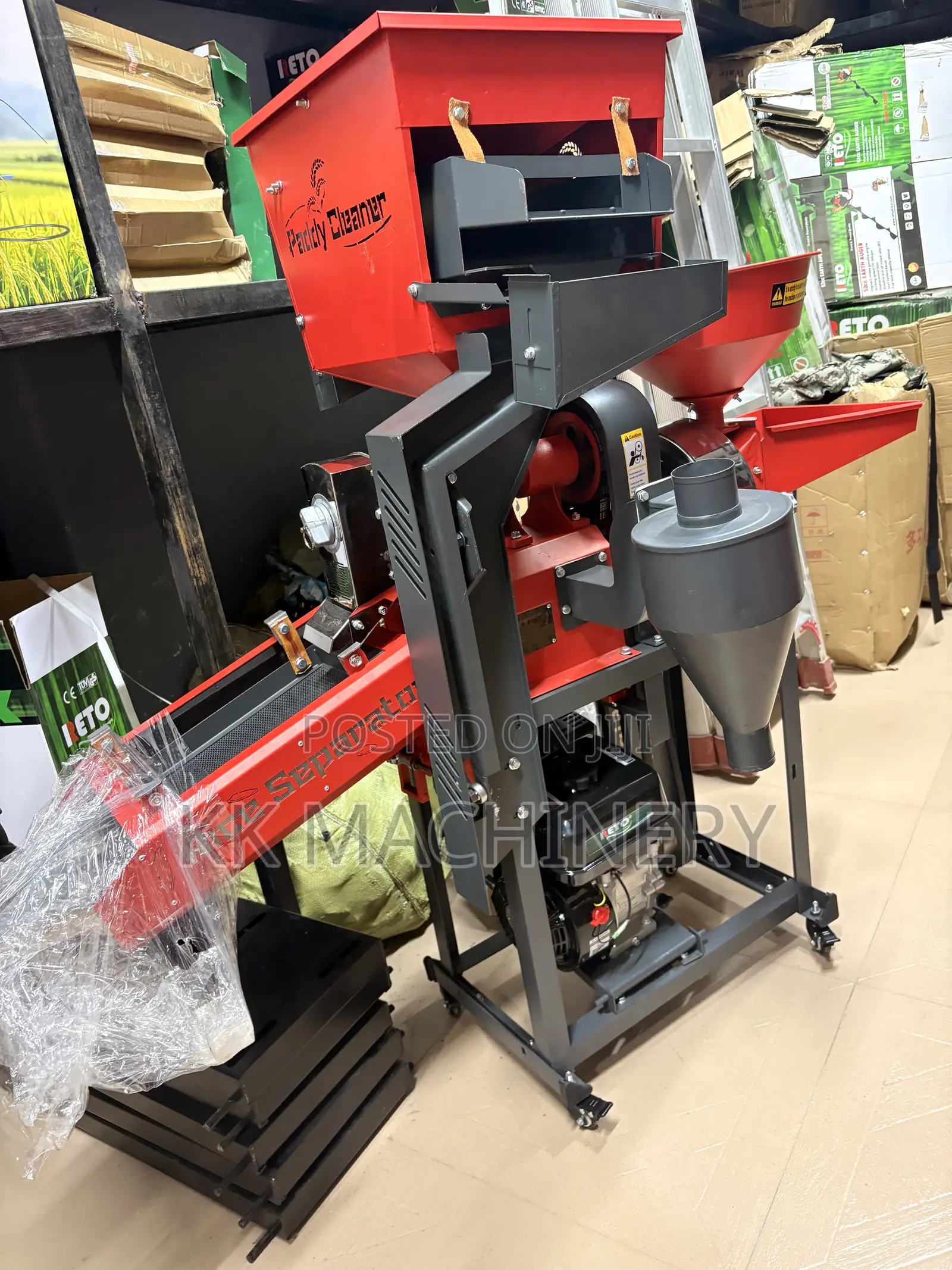 This 5-in-1 Rice Mill Features a Prominent Red