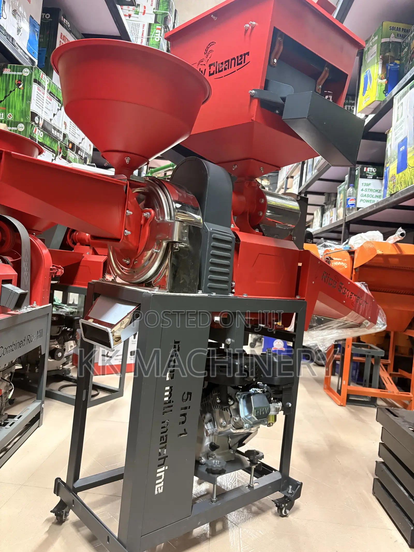 This 5-in-1 Rice Mill Features a Prominent Red