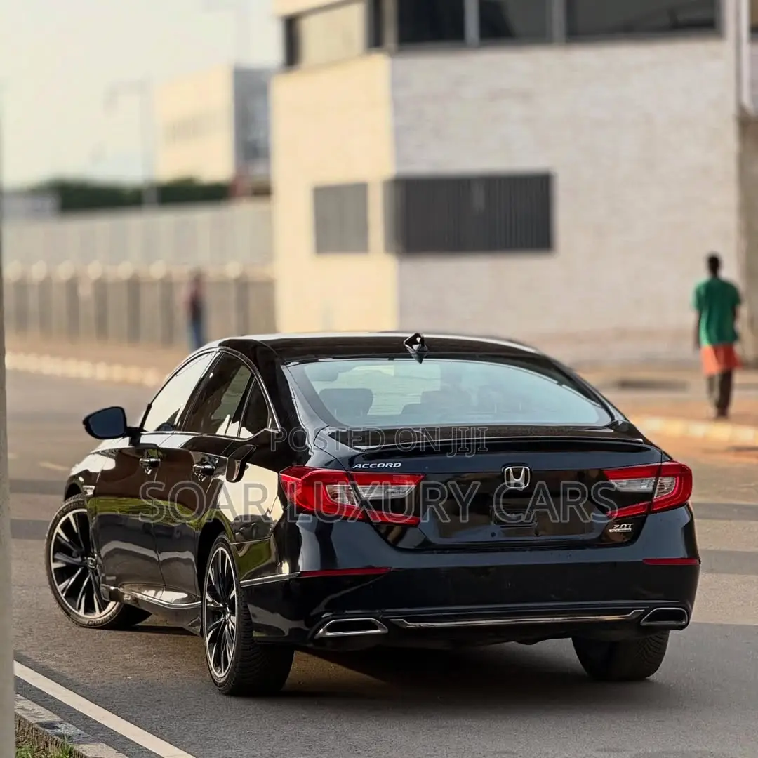 Honda Accord Touring 2.0T 2020 Black