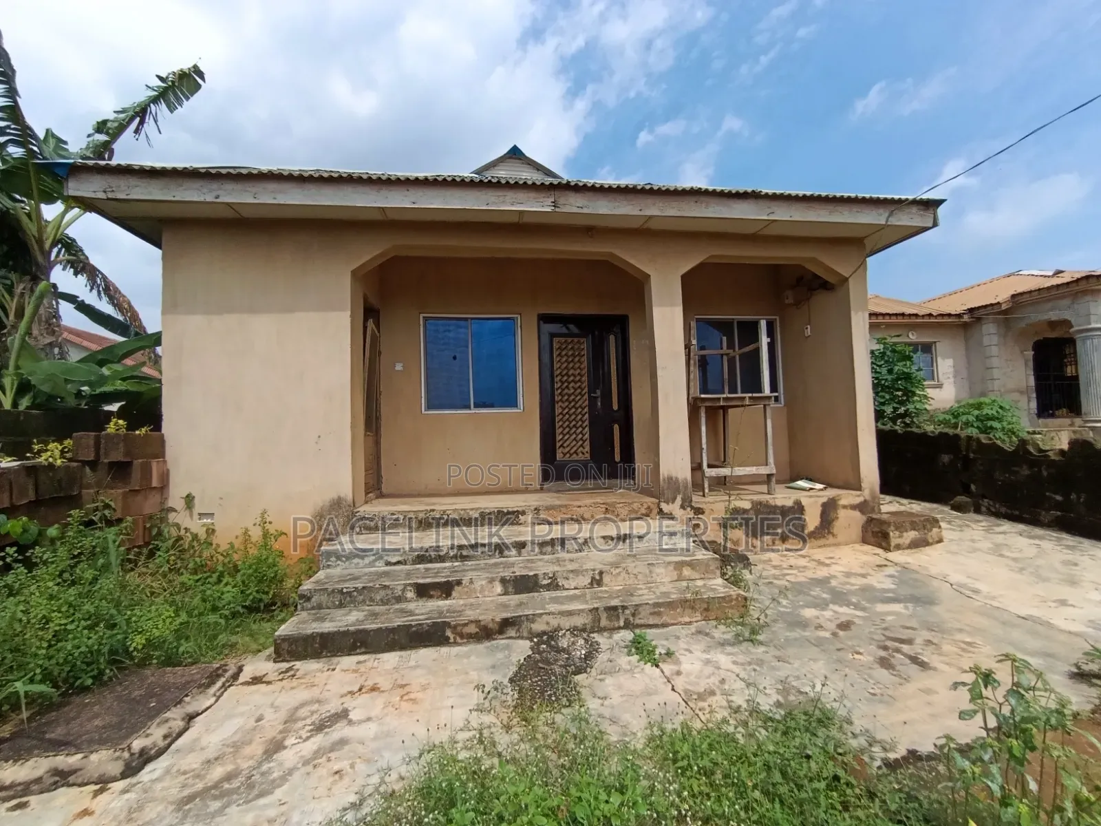 3bdrm Bungalow in Ayobo for sale