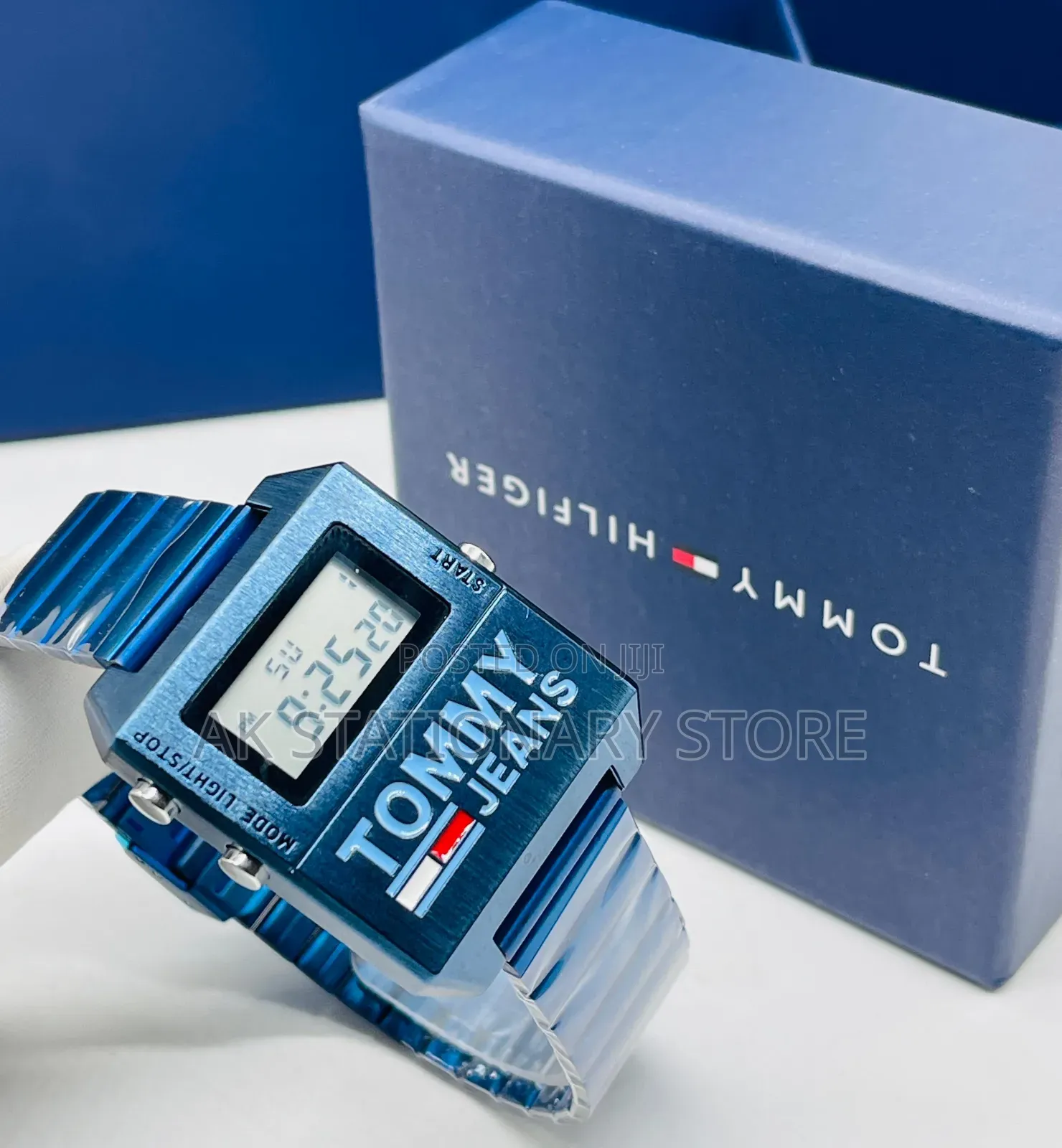 Tommy Hilfiger Linear Digital Chain Wristwatch