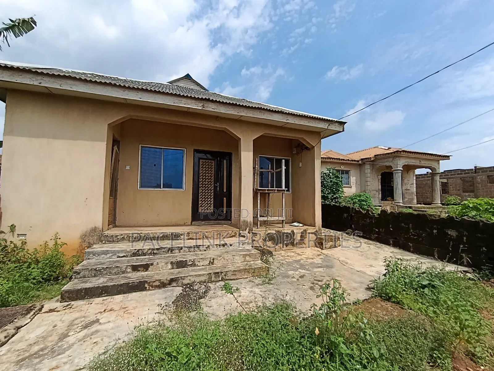3bdrm Bungalow in Ayobo for sale