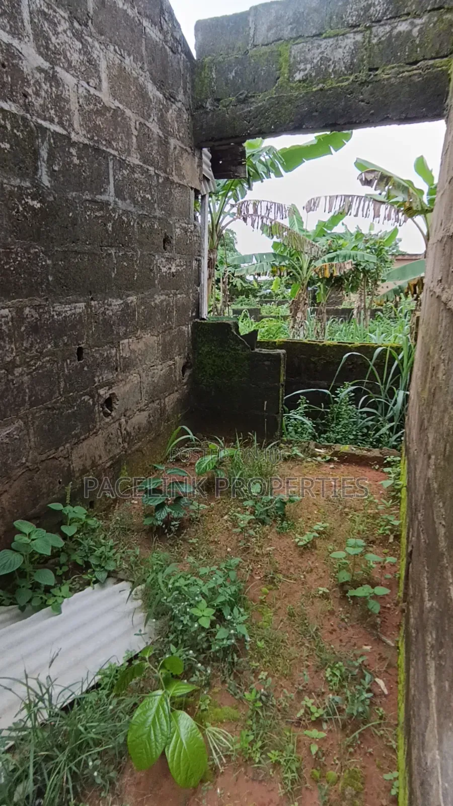 3bdrm Bungalow in Ayobo for sale