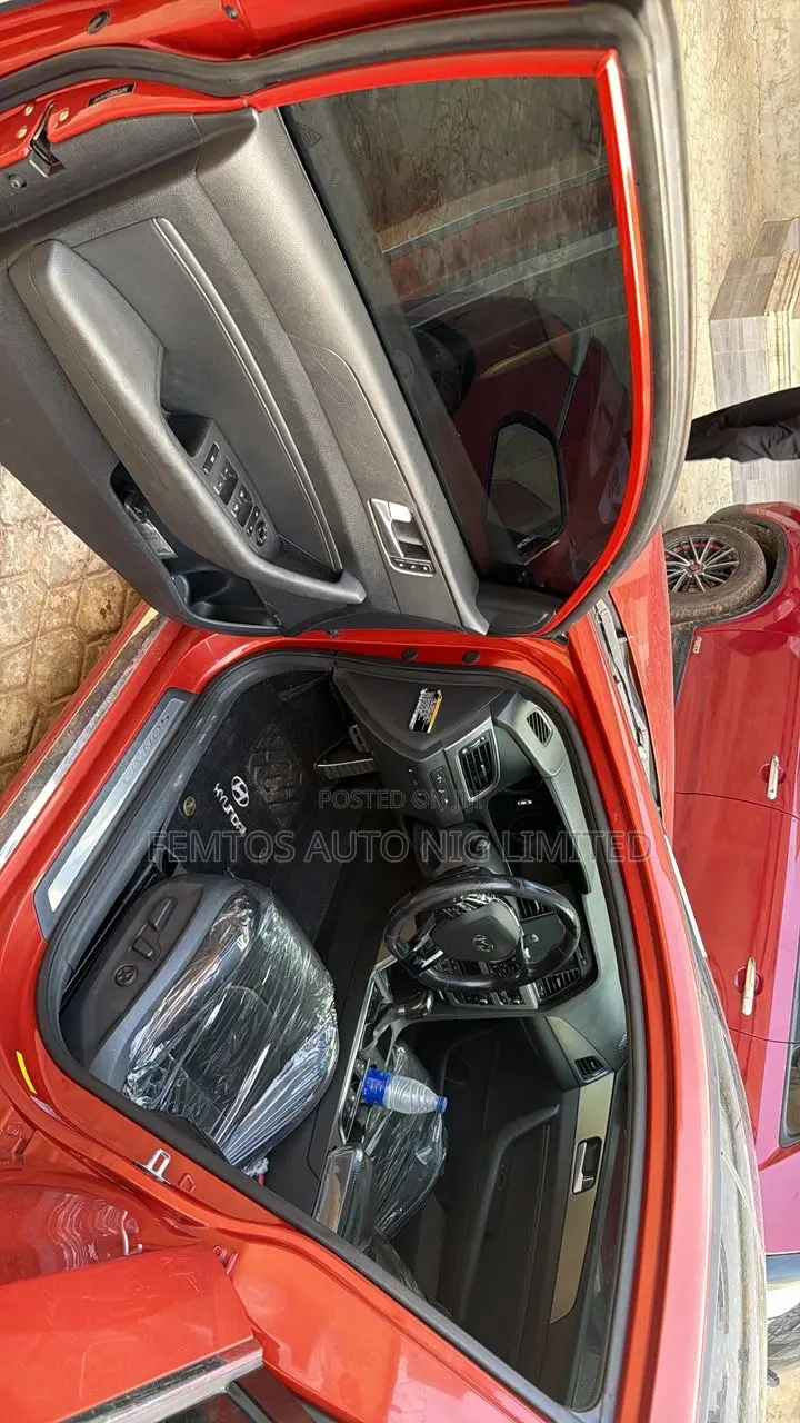 Hyundai Sonata 2016 Red