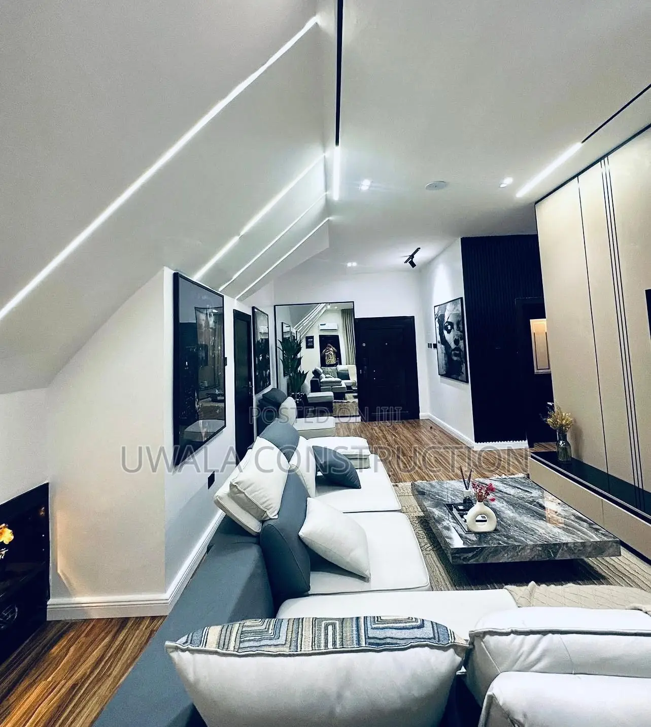 Luxury 1-Bedroom Smart Penthouse With Balcony – Utako, Abuja