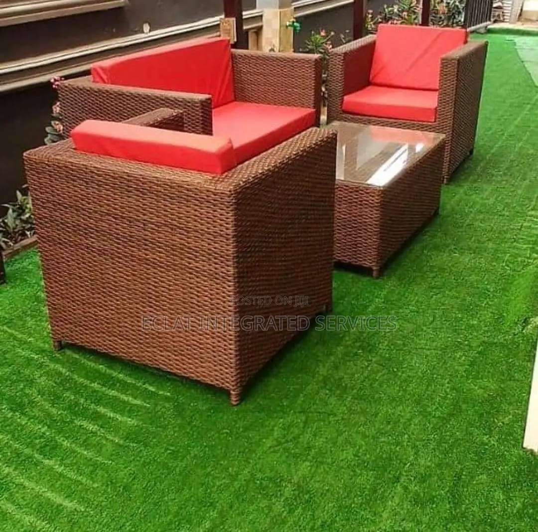 Outdoor Set Perfect for Small Lounge