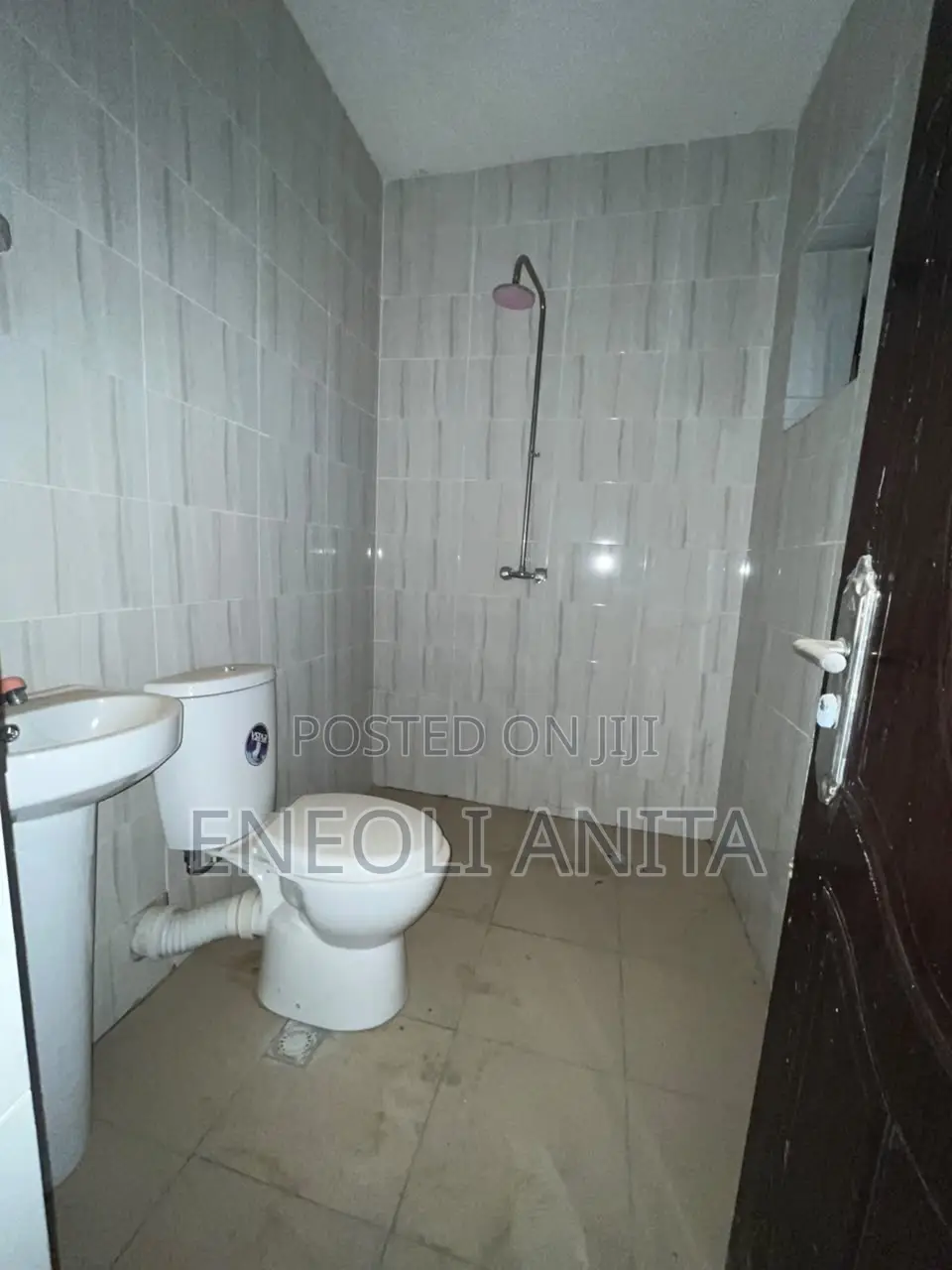 3bdrm Block of Flats in Mabushi for sale