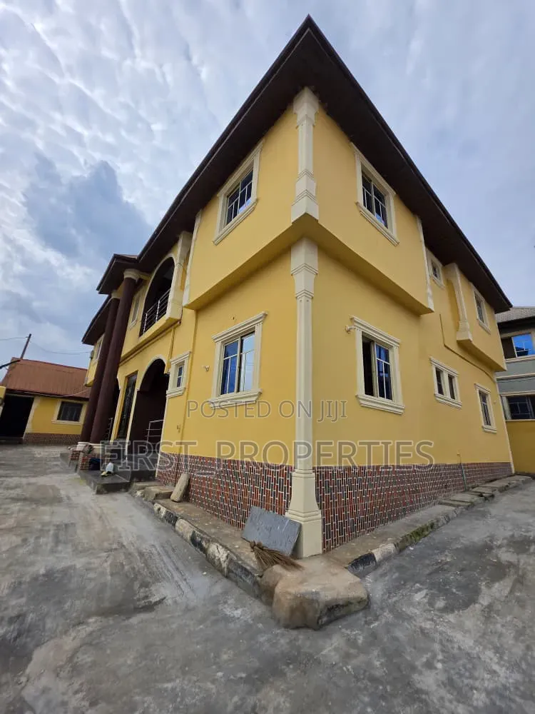Furnished 14bdrm House in Ologuneru Ibadan for sale