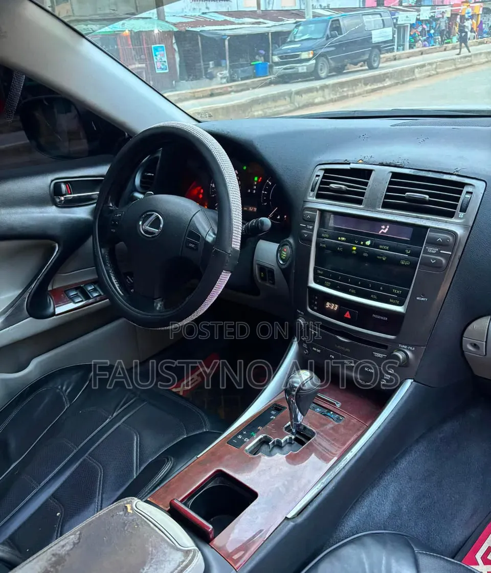 Lexus IS 2008 Black