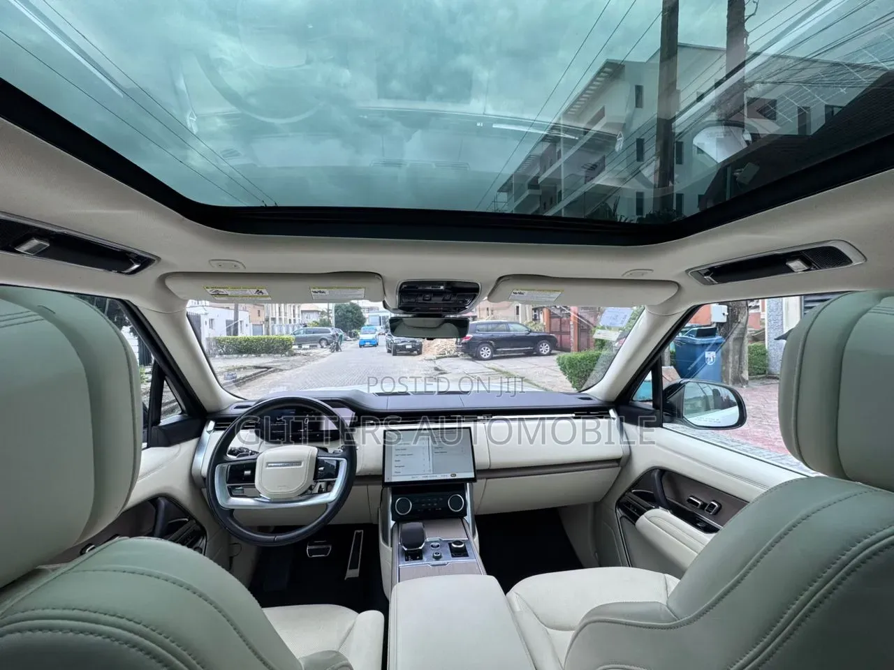 Land Rover Range Rover Vogue 2023 White