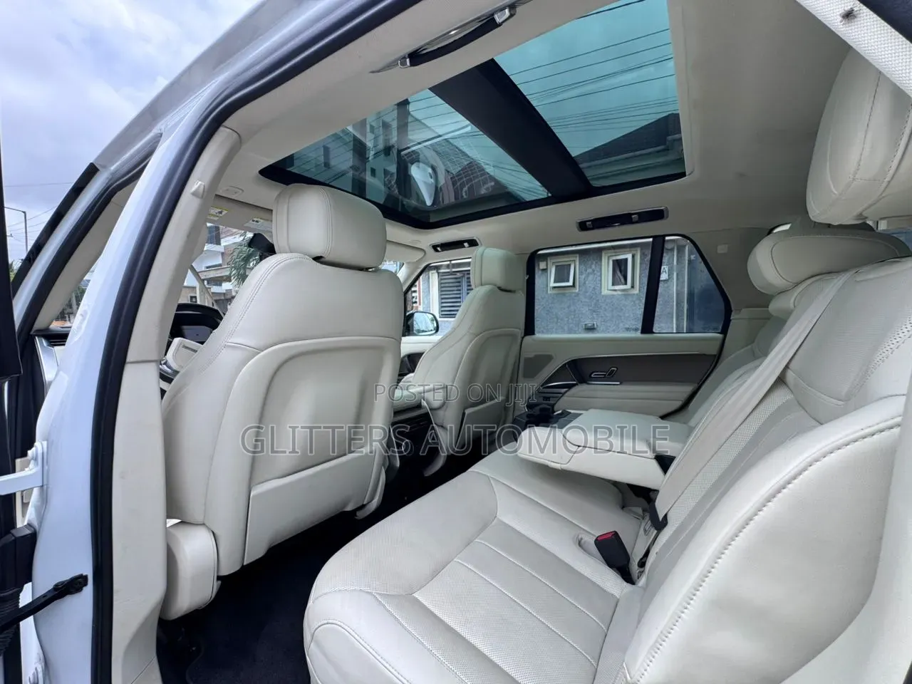 Land Rover Range Rover Vogue 2023 White