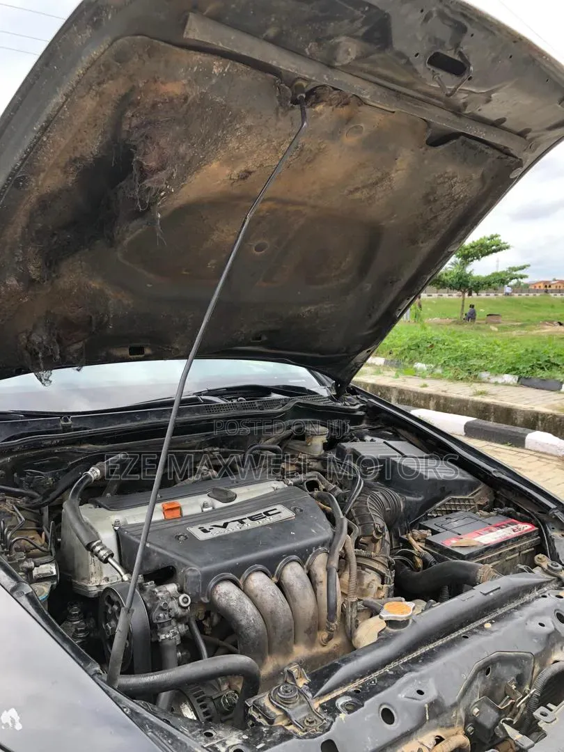 Honda Accord 2004 Black