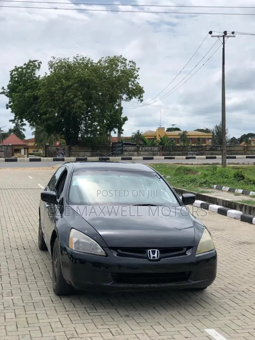 Honda Accord 2004 Black