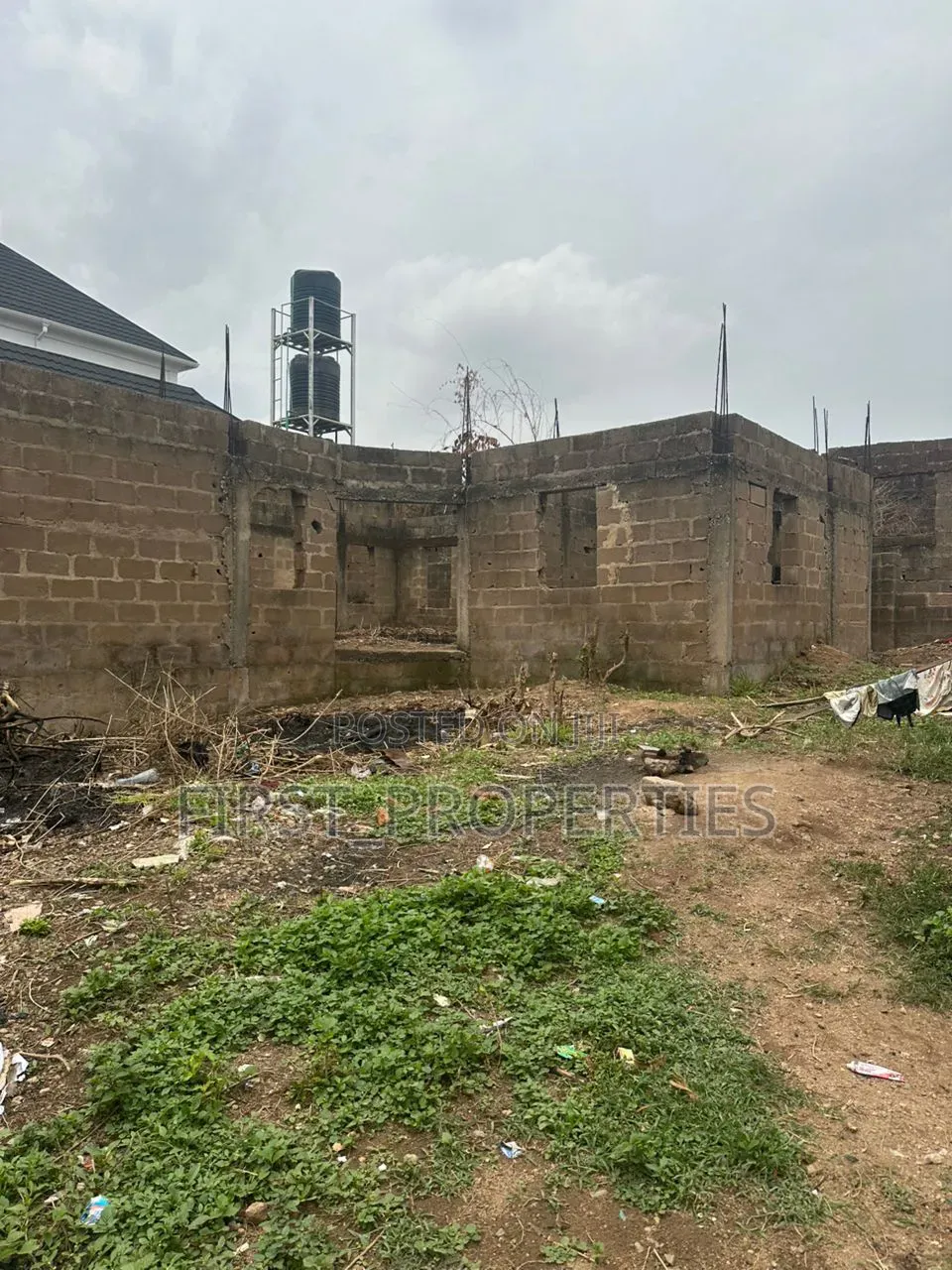 4bdrm Duplex in Tella Off Akobo for sale