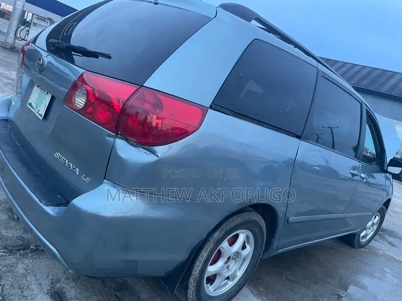 Toyota Sienna 2006 Blue