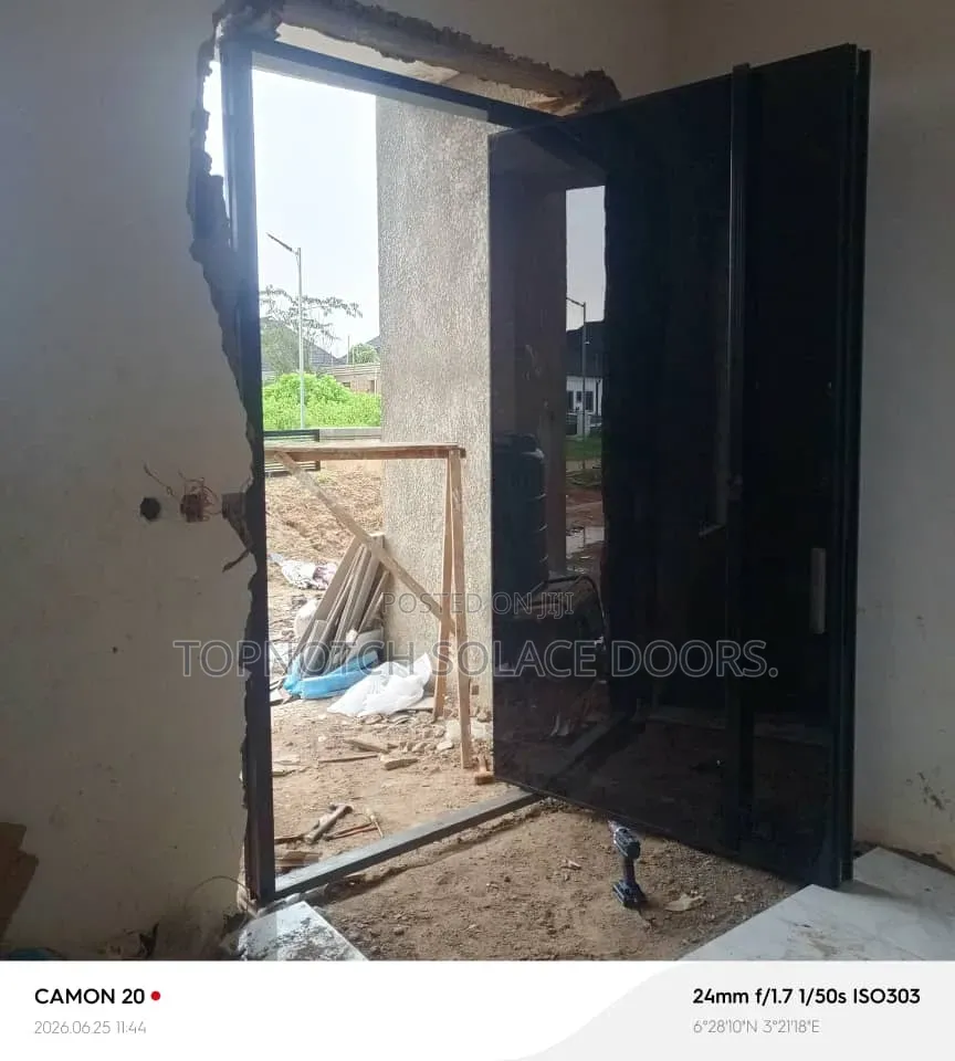 4ft X 7ft Quality Pivot Door.