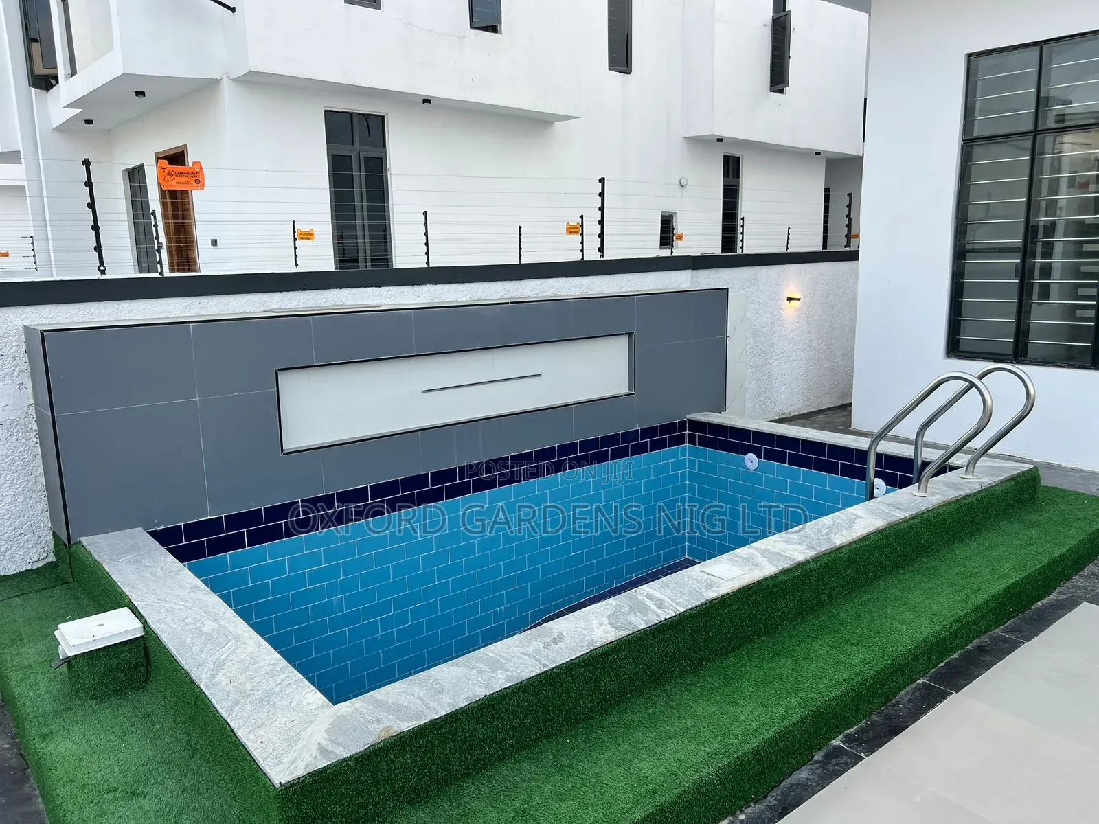 5bdrm Duplex in Ikota Gra Estate for sale