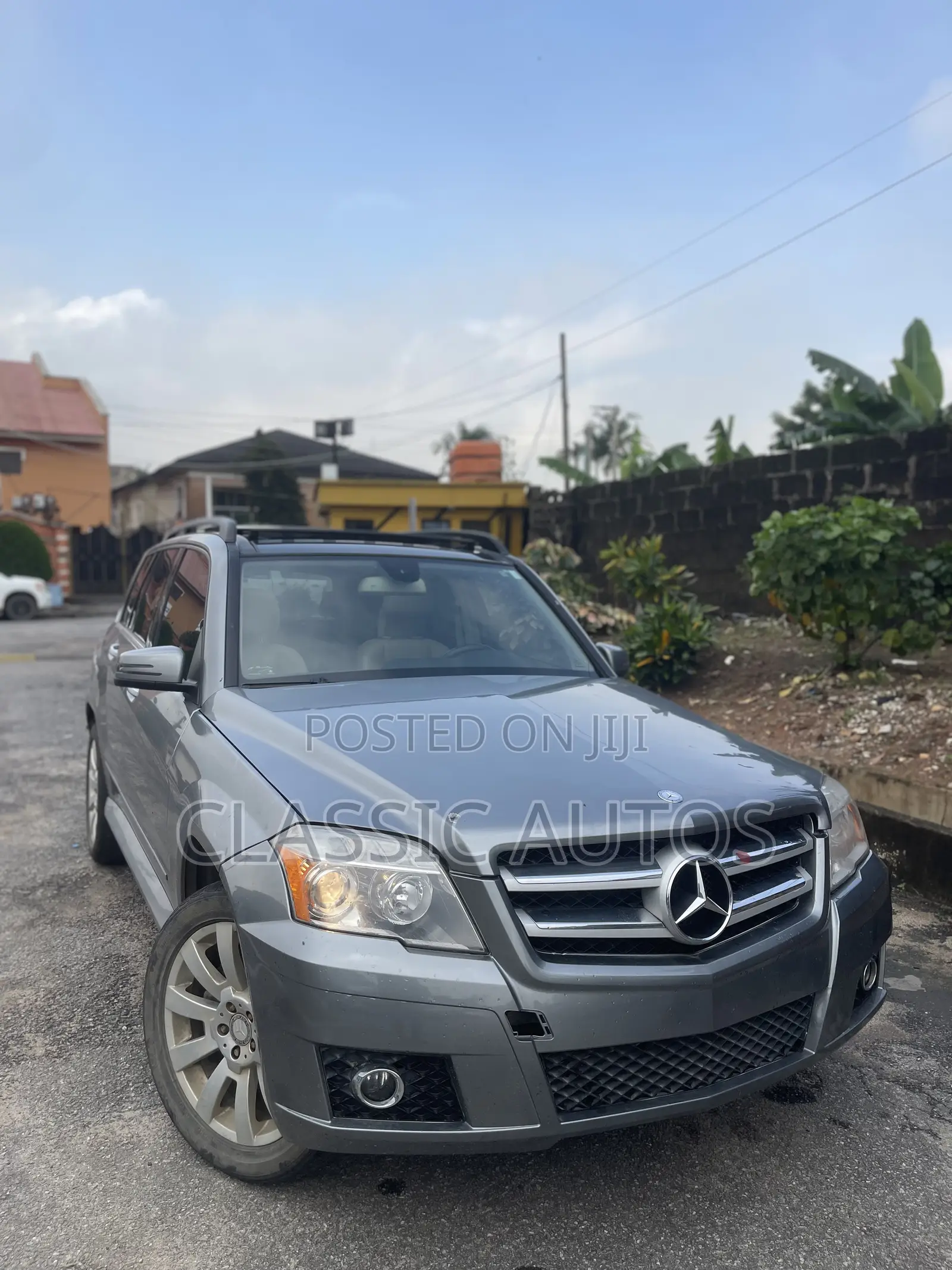 Mercedes-Benz GLK-Class 2010 Gray