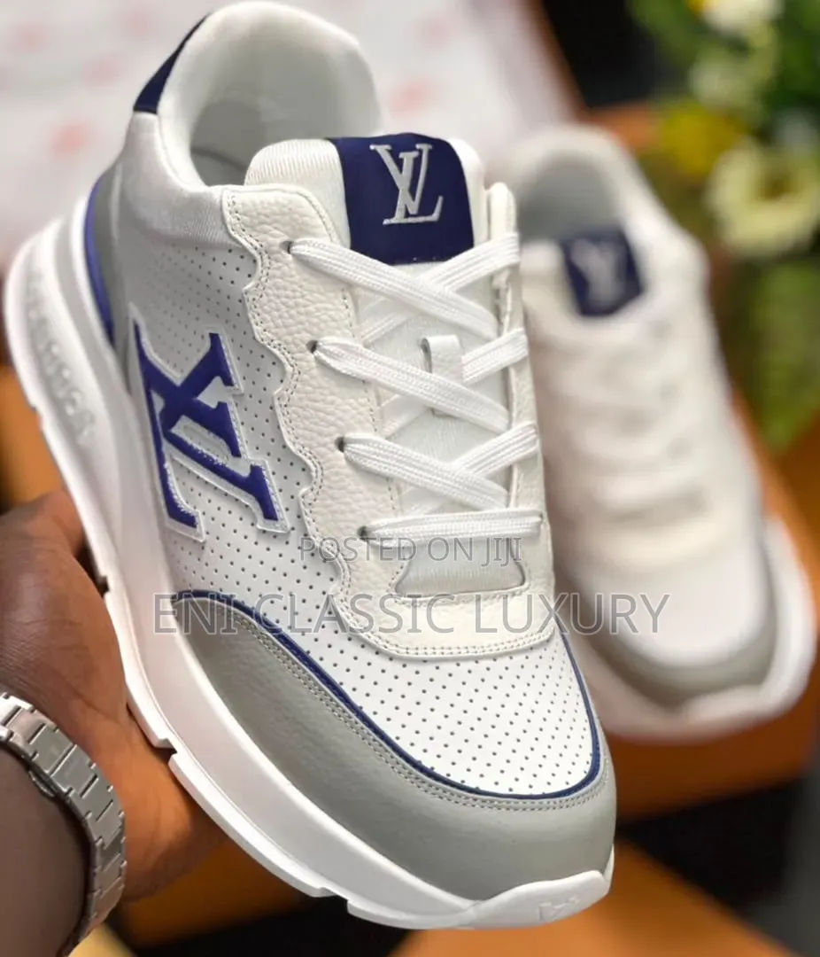 Top Notch Luxury Men's Sneakers Louis Vuitton Best Quality Well Banded