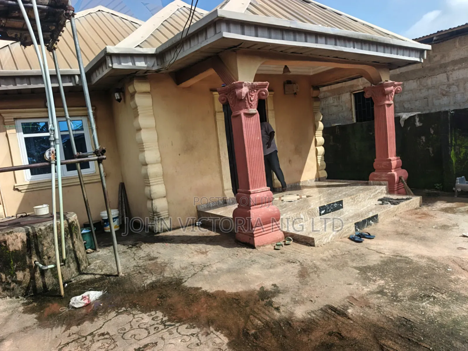 5bdrm Bungalow in Javie, Badagry / Badagry for sale