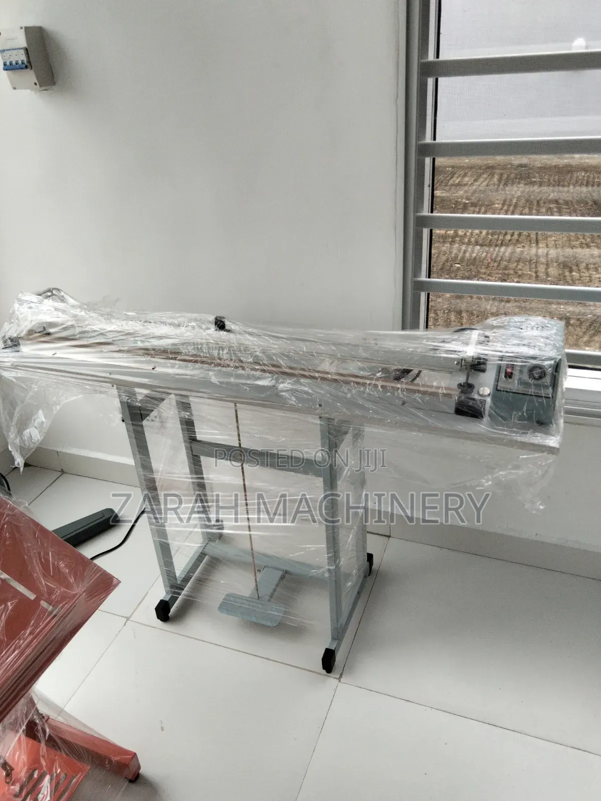 SFTD 1000 Foot Impulse Sealer With Cutter