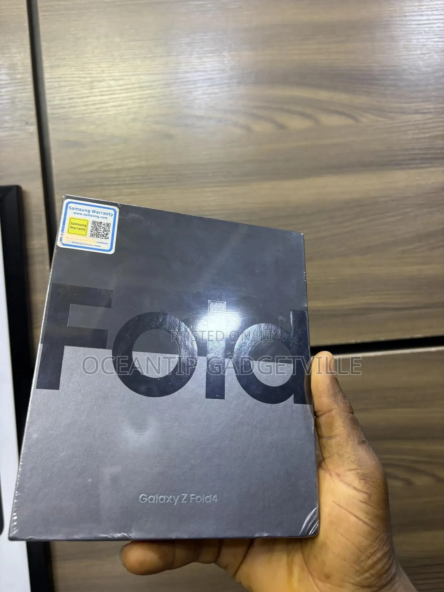 New Samsung Galaxy Z Fold4 256 GB Black