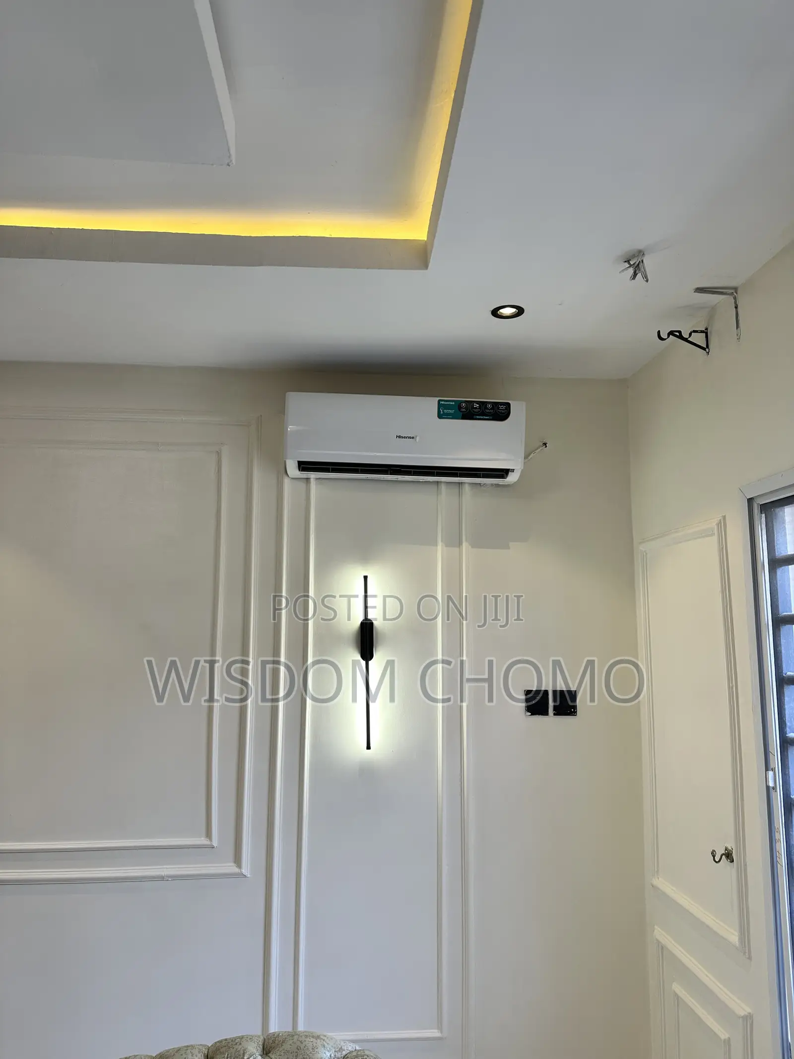 Perfect Painting and Screeding /Wallpaper Installation