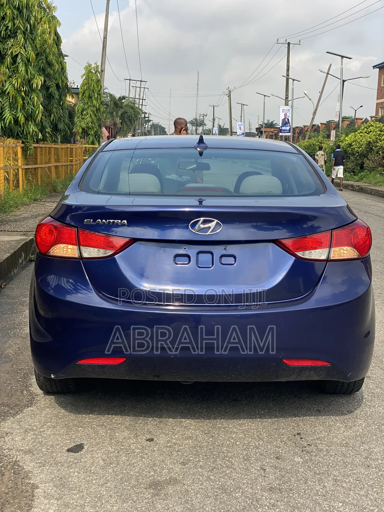 Hyundai Elantra 2011 Blue