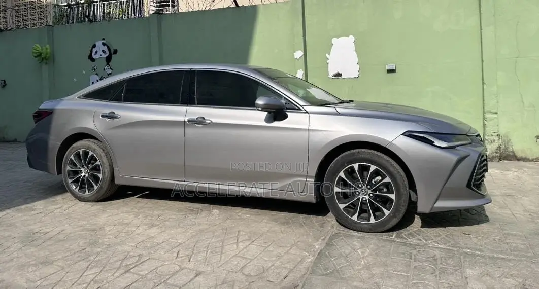 Toyota Avalon 2023 Gray