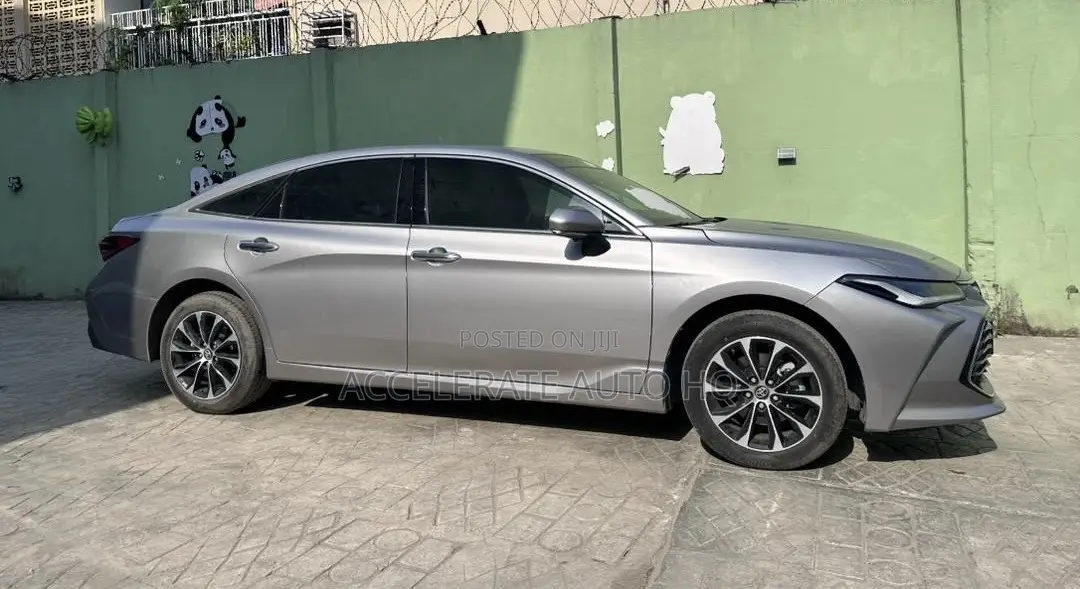 Toyota Avalon 2023 Gray