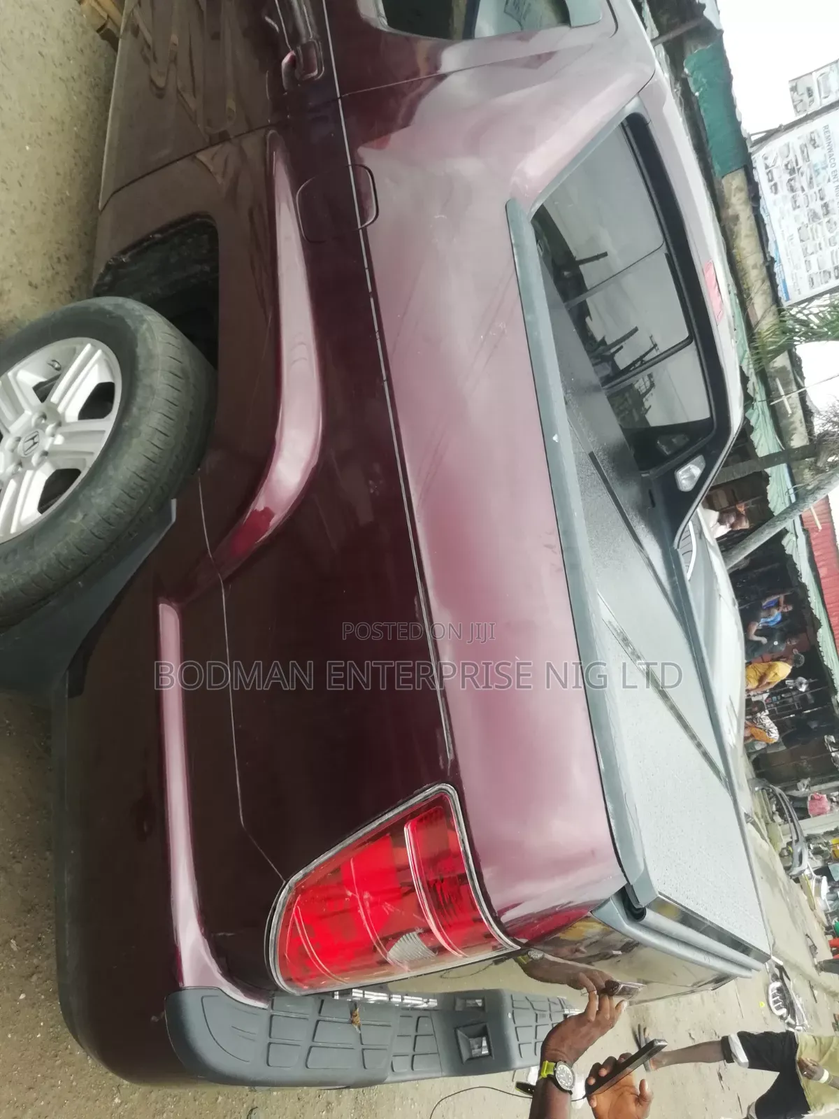 Booth Cover for Honda Ridgeline §×] 1