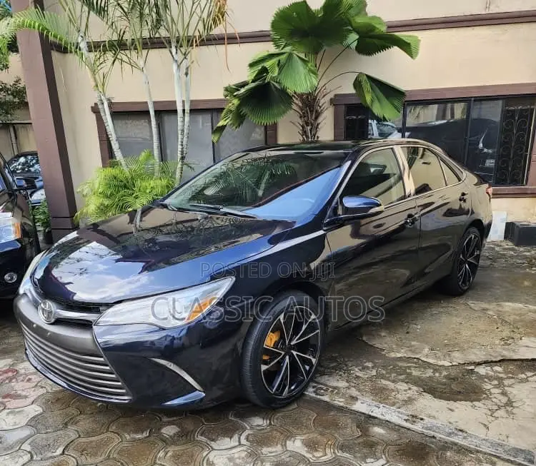 Toyota Camry 2015 Blue