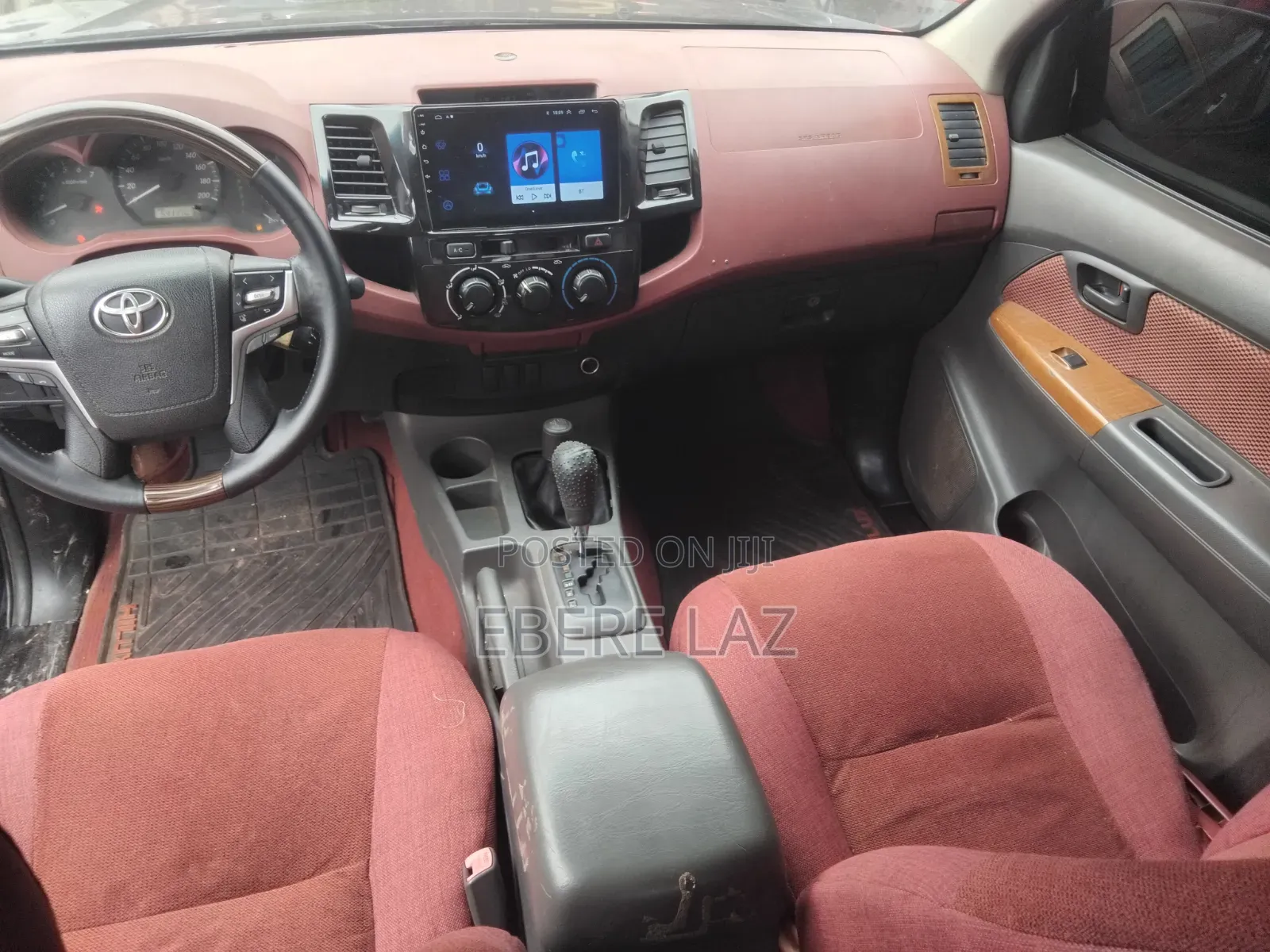 Toyota Hilux 2015 Black