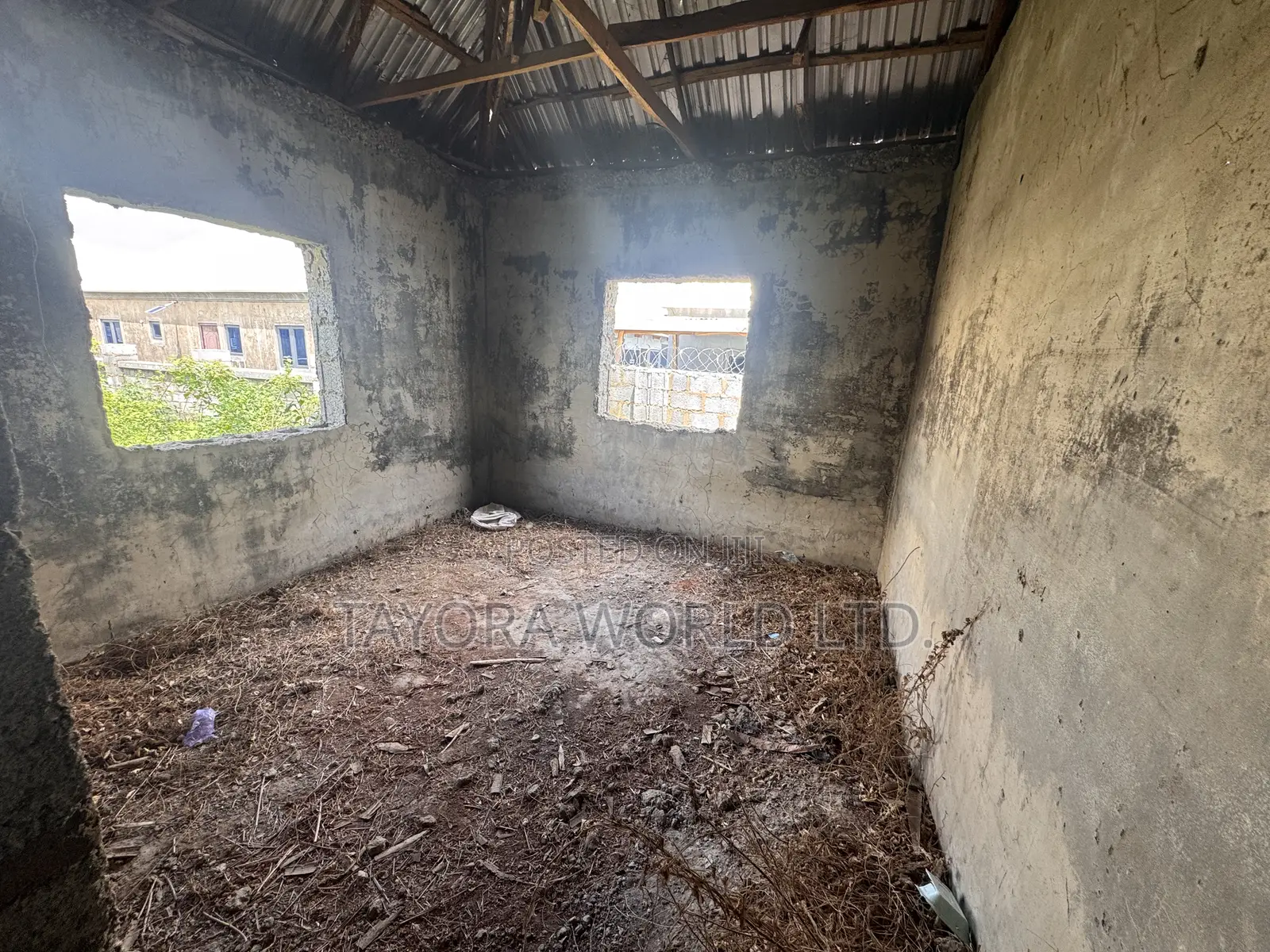 3bdrm Bungalow in Technocrats Court for sale