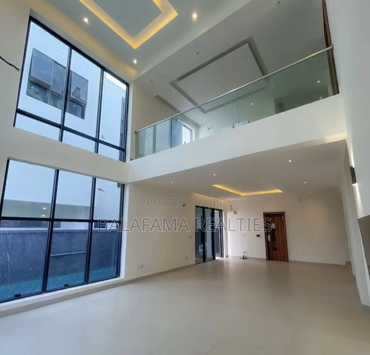 5bdrm Duplex in Ikate for sale