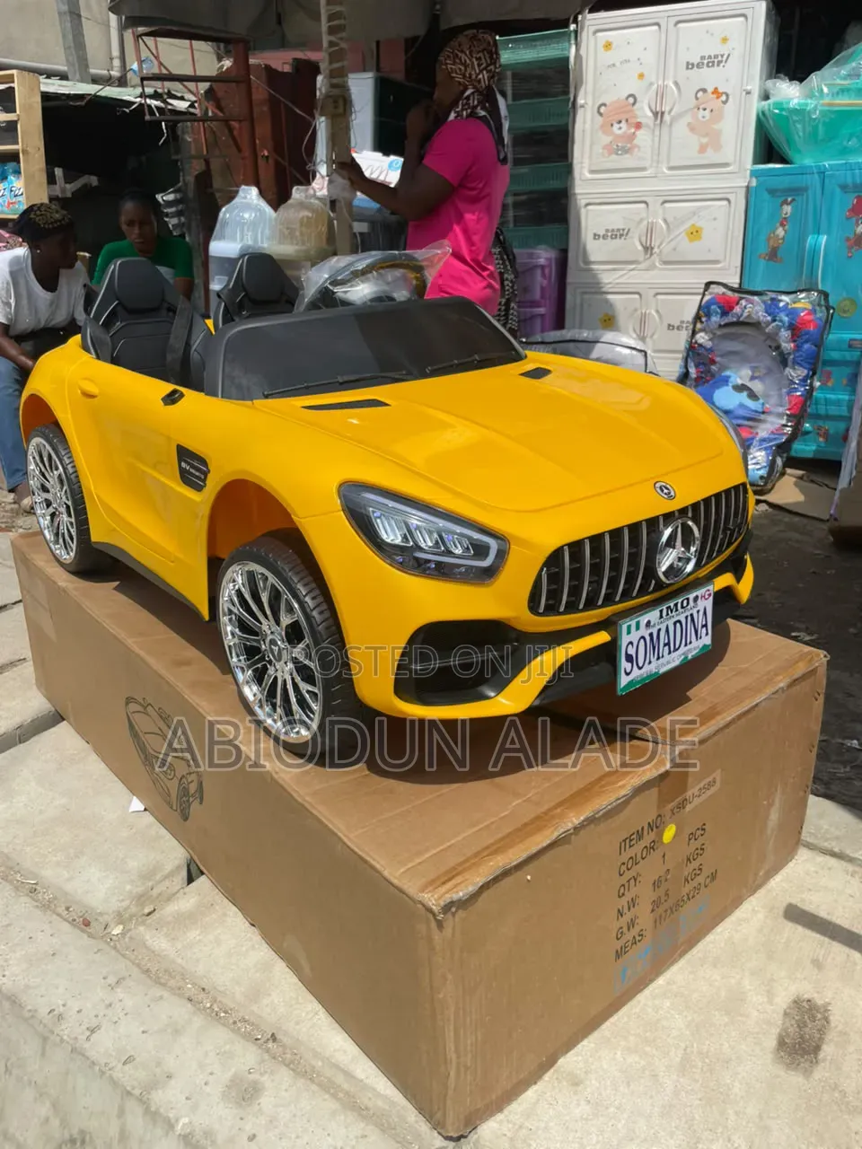 Mercedes-Benz Amg-Gt Toy Car