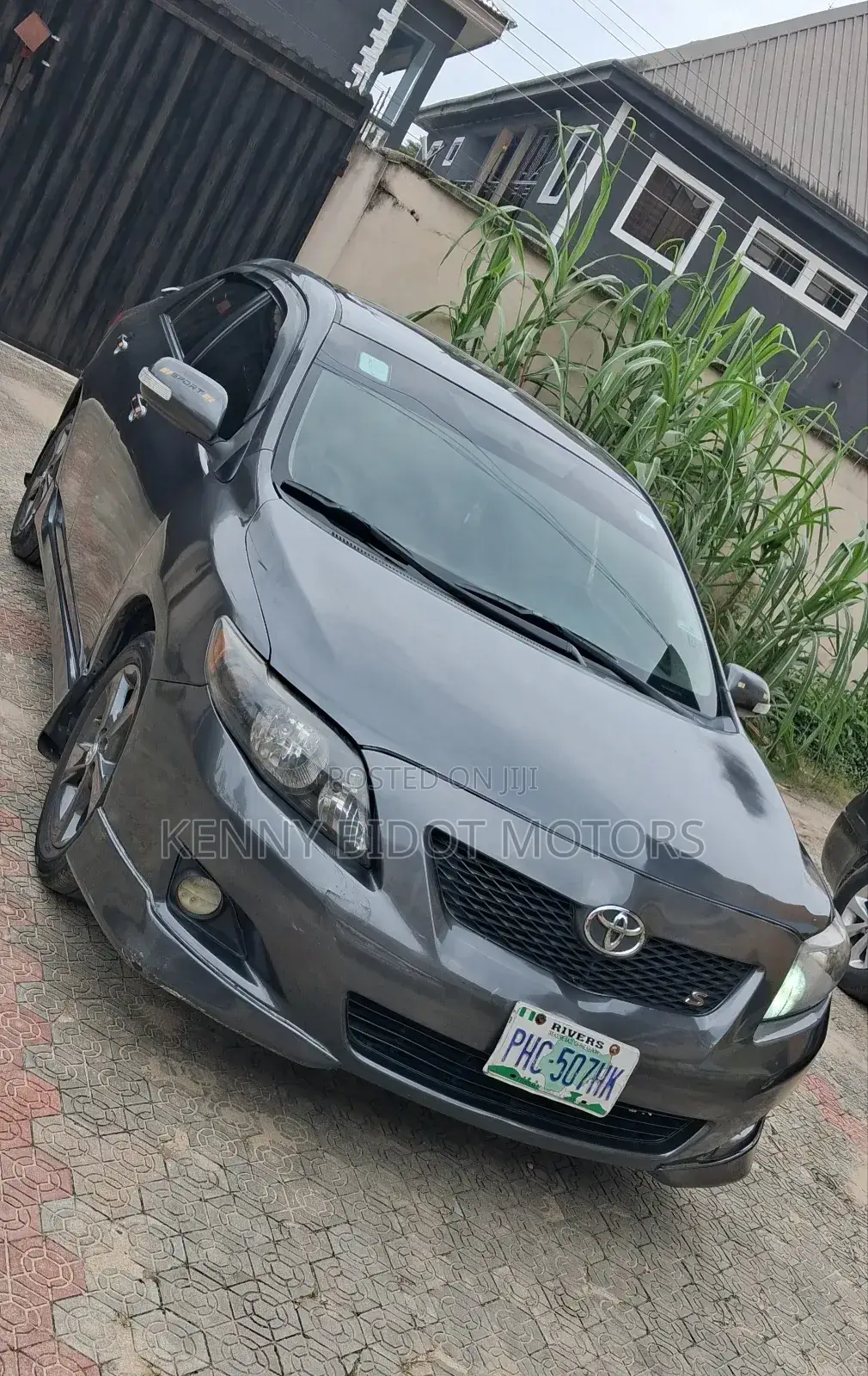 Toyota Corolla S 4dr Sedan (1.8L 4cyl 4A) 2009 Gray