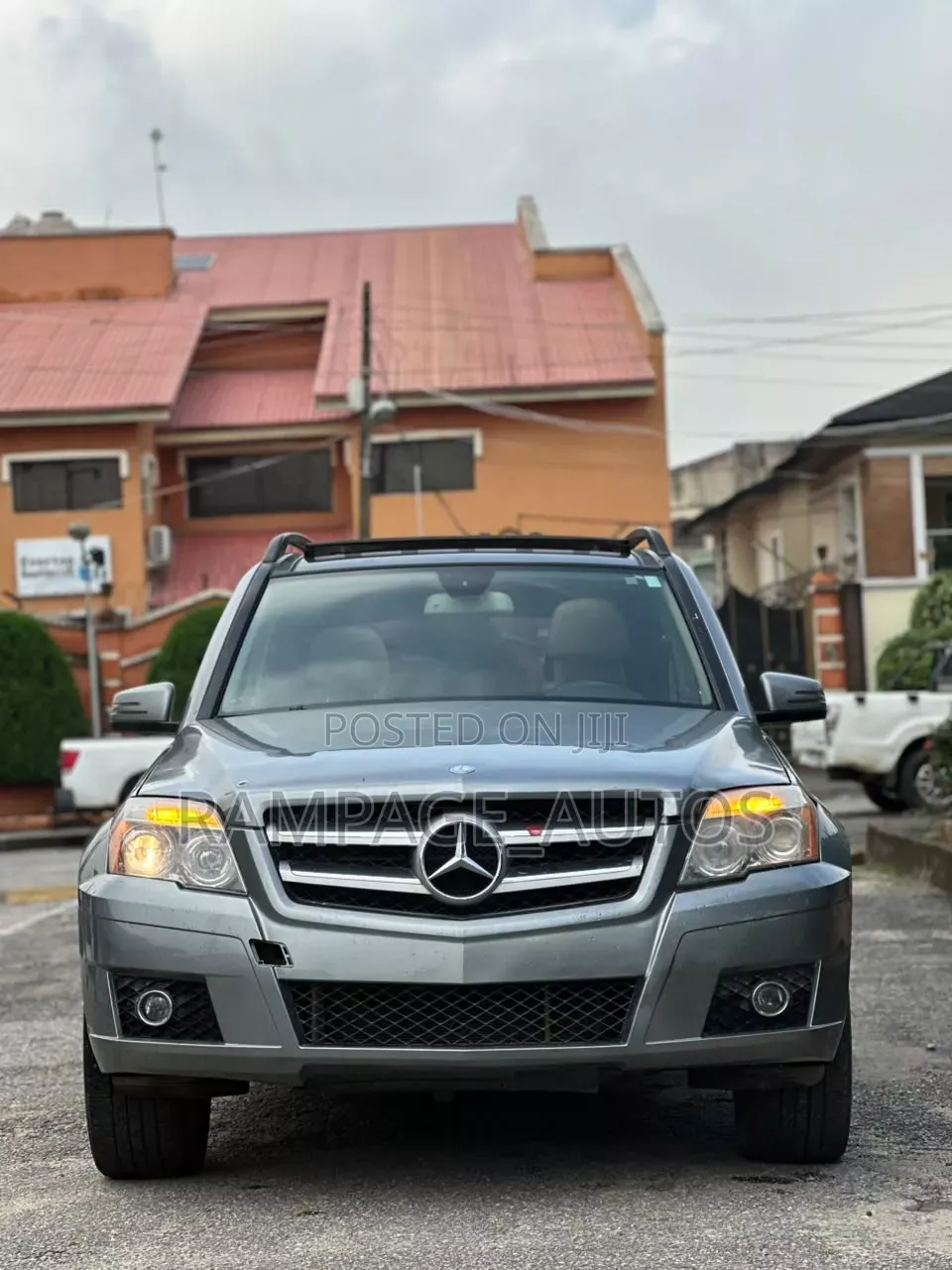 Mercedes-Benz GLK-Class 2010 Gray