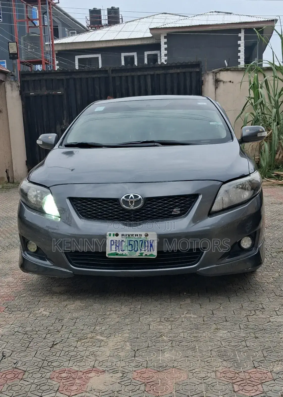 Toyota Corolla S 4dr Sedan (1.8L 4cyl 4A) 2009 Gray
