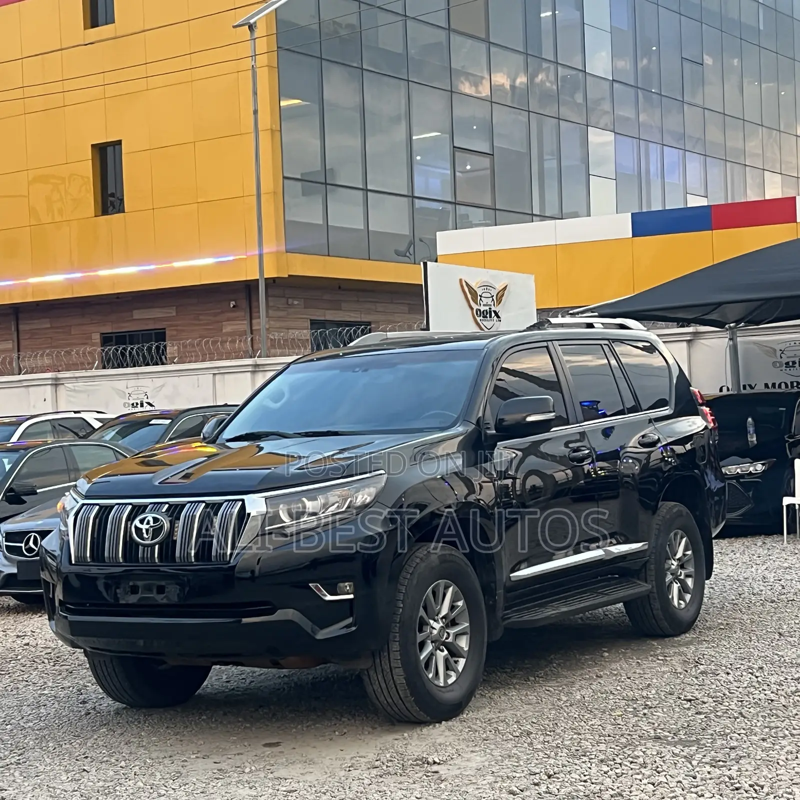 Toyota Land Cruiser Prado 2017 Black