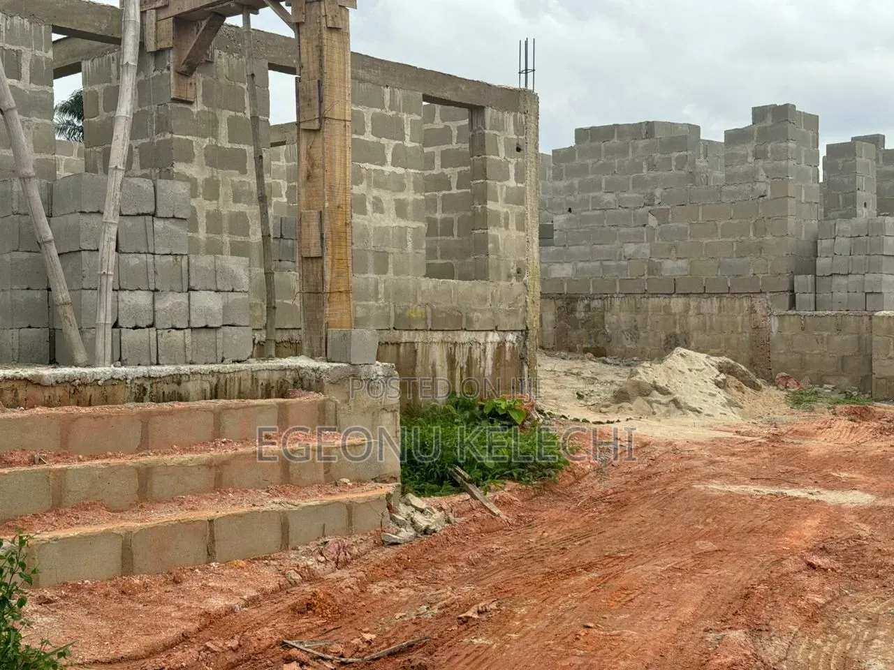 5bdrm Bungalow in Epe for sale